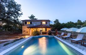 4 dormitorio casa de pueblo 154 m² en Labin, Croacia. 495 000 €