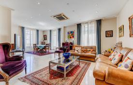 4 dormitorio piso 141 m² en Le Carré d'Or, Francia. 1 100 000 €