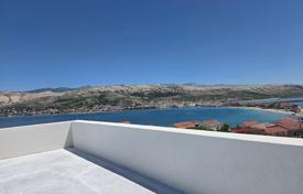 4 dormitorio piso 115 m² en Pag, Croacia. 330 000 €