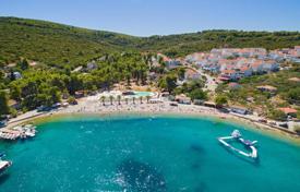 Terreno – Solta, Split-Dalmatia County, Croacia. 200 000 €