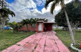 3 dormitorio casa de pueblo 98 m² en Hialeah, Estados Unidos. $460 000