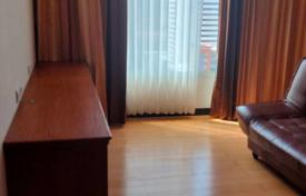 3-dormitorio apartamentos en condominio en Pathum Wan, Tailandia. $5 500  por semana