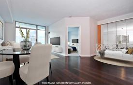 5 dormitorio piso en Etobicoke, Canadá. C$794 000