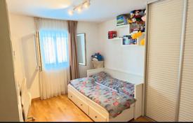 2 dormitorio piso 86 m² en Bečići, Montenegro. 240 000 €