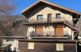 5 dormitorio piso en Isere, Francia. 885 000 €