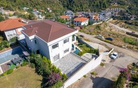 6 dormitorio villa 350 m² en Tepe, Turquía. 83 292 000 TRY