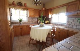 4 dormitorio chalet 345 m² en Larnaca, Chipre. 450 000 €