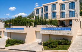 4 dormitorio villa 295 m² en Budva city, Montenegro. 680 000 €