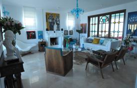 4 dormitorio chalet en Larnaca (city), Chipre. 2 300 000 €