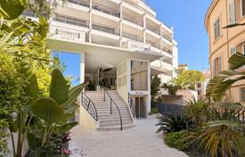 3 dormitorio piso en Cannes, Francia. 950 000 €