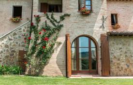 3 dormitorio villa 253 m² en Montepulciano, Italia. 1 190 000 €