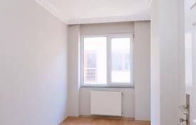 3 dormitorio piso 130 m² en Ümraniye, Turquía. $259 000