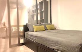 1-dormitorio apartamentos en condominio en Pathum Wan, Tailandia. $142 000