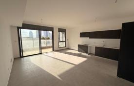 4 dormitorio piso 106 m² en Netanya, Israel. $940 000