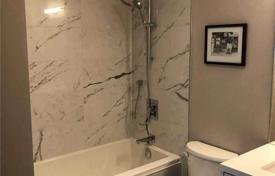 Piso – Richmond Street West, Old Toronto, Toronto,  Ontario,   Canadá. C$1 132 000