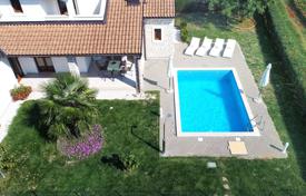4 dormitorio casa de pueblo 140 m² en Istria County, Croacia. 450 000 €