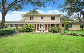 Villa – Pinecrest, Florida, Estados Unidos. 1 373 000 €