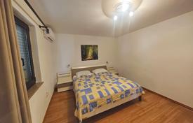8 dormitorio casa de pueblo 235 m² en Punat, Croacia. 850 000 €
