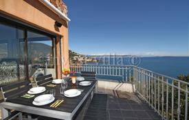 Villa – Théoule-sur-Mer, Costa Azul, Francia. 3 700 €  por semana
