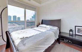 5 dormitorio piso en North York, Canadá. C$1 114 000