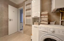 2 dormitorio piso 56 m² en Pula, Croacia. 250 000 €