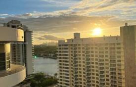 2-dormitorio apartamentos en condominio 119 m² en Miami Beach, Estados Unidos. $800 000