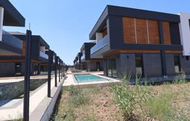 Villa – Döşemealtı, Antalya, Turquía. $1 182 000