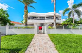 Casa de pueblo – North Miami Beach, Florida, Estados Unidos. $5 600 000