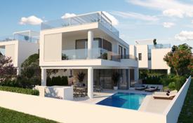 3 dormitorio chalet en Famagusta, Chipre. 590 000 €