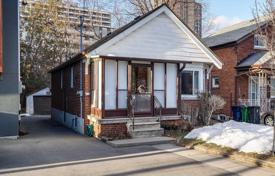 3 dormitorio casa de pueblo en York, Canadá. C$1 061 000