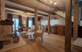 2 dormitorio casa de pueblo 140 m² en Blato, Croacia. 265 000 €