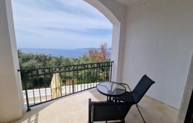 1 dormitorio piso 55 m² en Reževići, Montenegro. 210 000 €