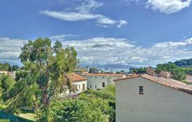 4 dormitorio piso en Cap d'Antibes, Francia. Price on request