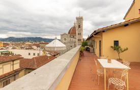 Piso – Florencia, Toscana, Italia. 1 490 000 €