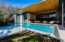 New residential complex with villas en Si Sunthon, Tailandia. de $1 113 000