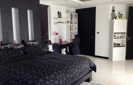 5 dormitorio villa 1000 m² en Pattaya, Tailandia. $1 145 000