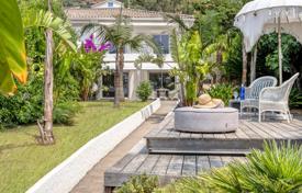 4 dormitorio piso en Saint-Raphael, Francia. 1 975 000 €