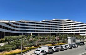 2 dormitorio piso 123 m² en Germasogeia, Chipre. 890 000 €