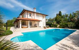 7 dormitorio villa 480 m² en Forte dei Marmi, Italia. 3 500 000 €