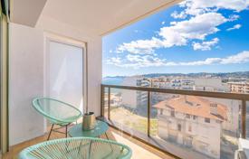 1 dormitorio piso en Antibes, Francia. 205 000 €