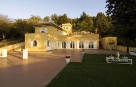 Villa – Sorrento, Campania, Italia. 8 600 €  por semana