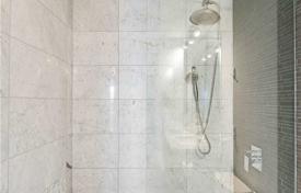 6 dormitorio piso en Old Toronto, Canadá. C$1 094 000