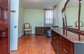 4 dormitorio casa de pueblo en York, Canadá. C$1 294 000