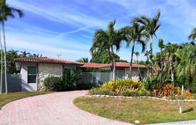 Villa – North Miami, Florida, Estados Unidos. $900 000