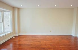 3 dormitorio adosado en Etobicoke, Canadá. C$1 433 000