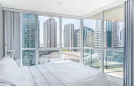 6 dormitorio piso en Yonge Street, Canadá. C$1 130 000