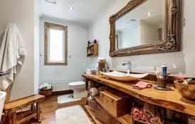 12 dormitorio casa de pueblo en North York, Canadá. C$1 950 000