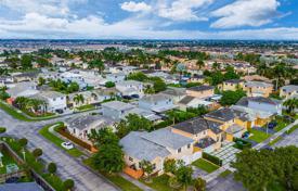 Casa de pueblo – Homestead, Florida, Estados Unidos. $560 000