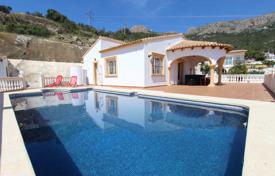 4 dormitorio villa 238 m² en Calp, España. 690 000 €