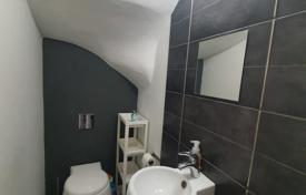 3 dormitorio chalet 200 m² en Strovolos, Chipre. 385 000 €